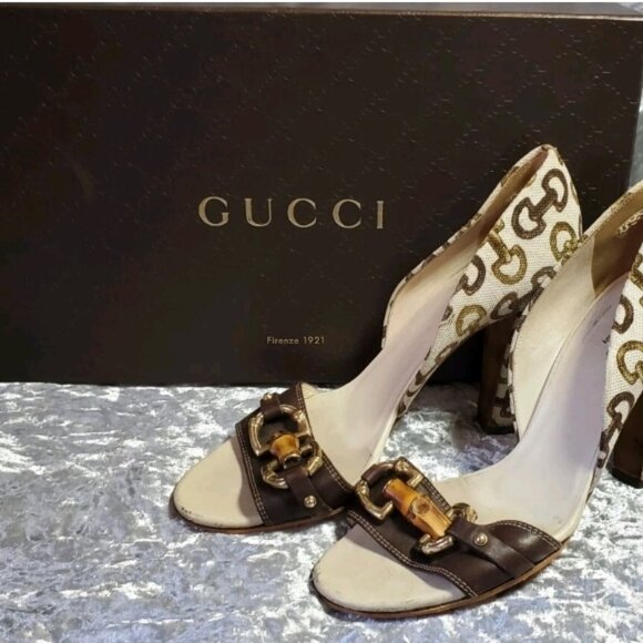 Authentic Gucci Women’s Canvas D'Orsay Slide Sandals size 8B (154221)